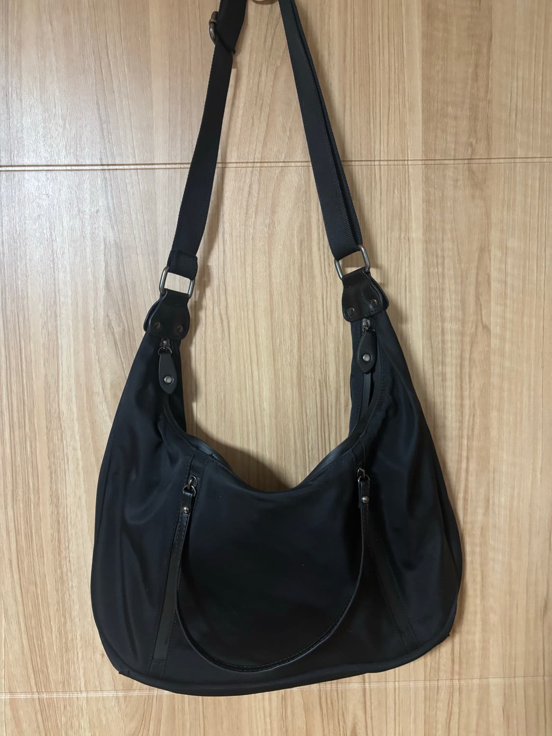 비긴202 나일론 호보백 상품이미지3