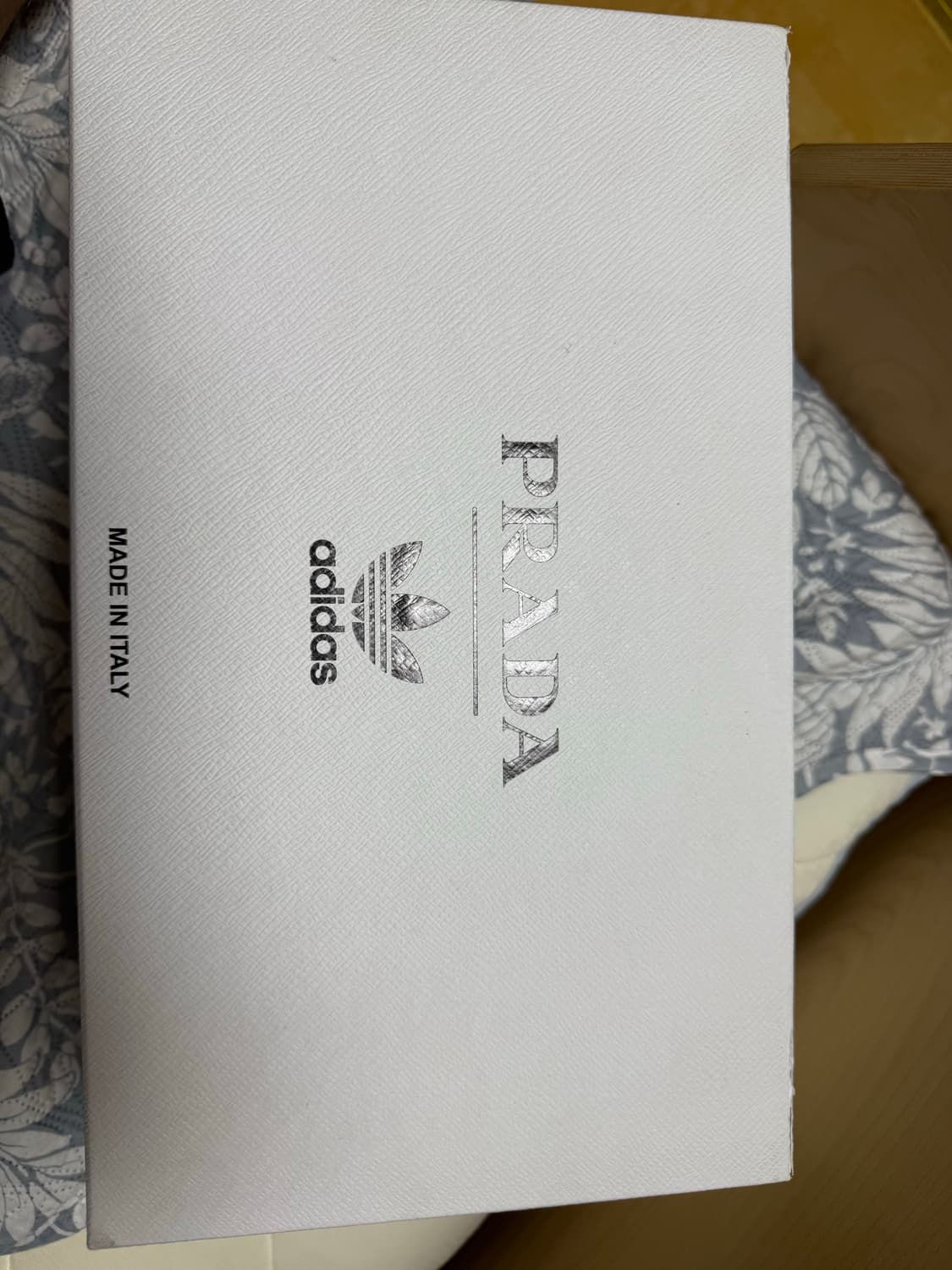 프라다 아디다스 슈퍼스타 280사이즈 새상품 상품이미지4
