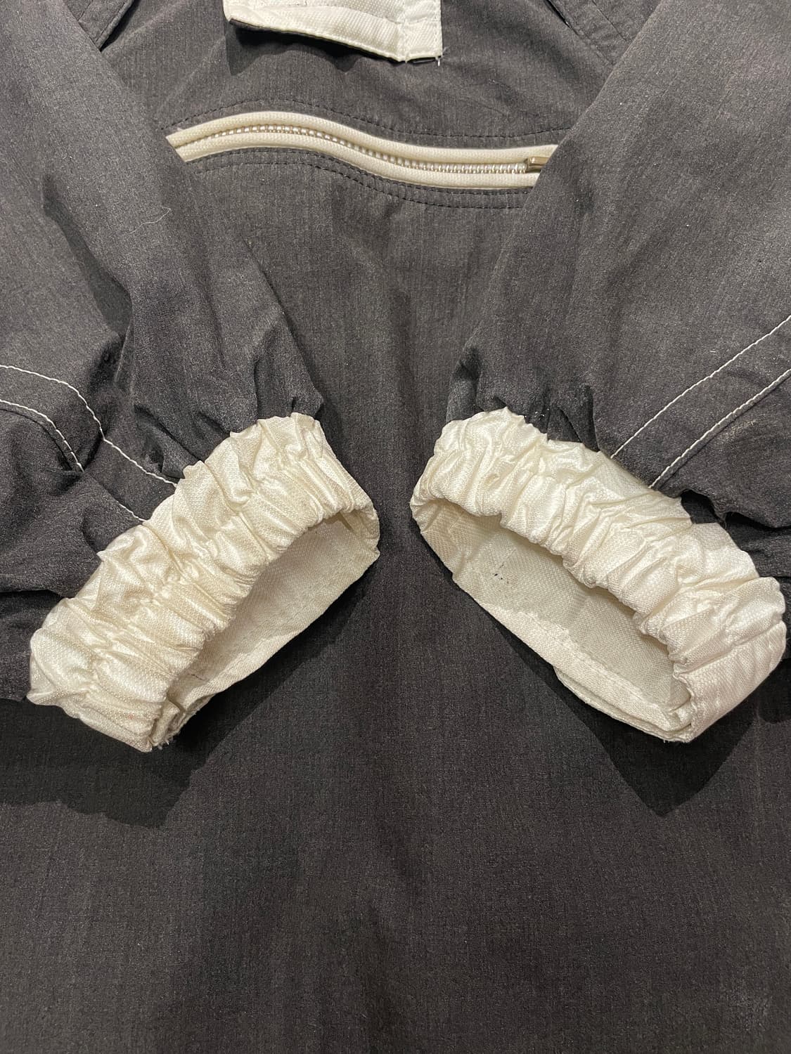 80~90s 데상트 올드스쿨 아노락 점퍼 상품이미지8