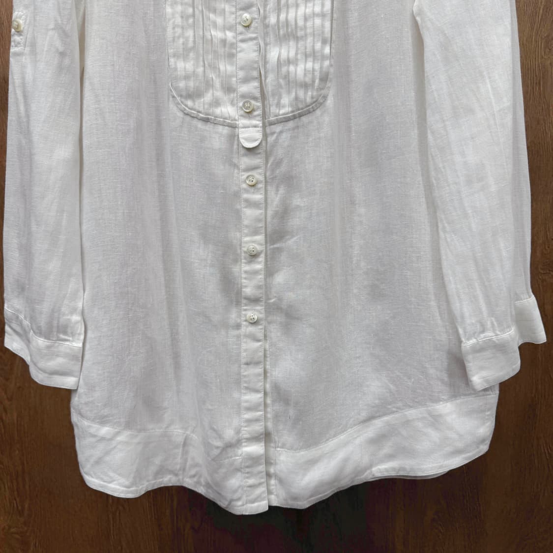 아르마니 콜레지오니 클래식 블라우스 버튼다운 플리츠 디테일 화이트 상품이미지5