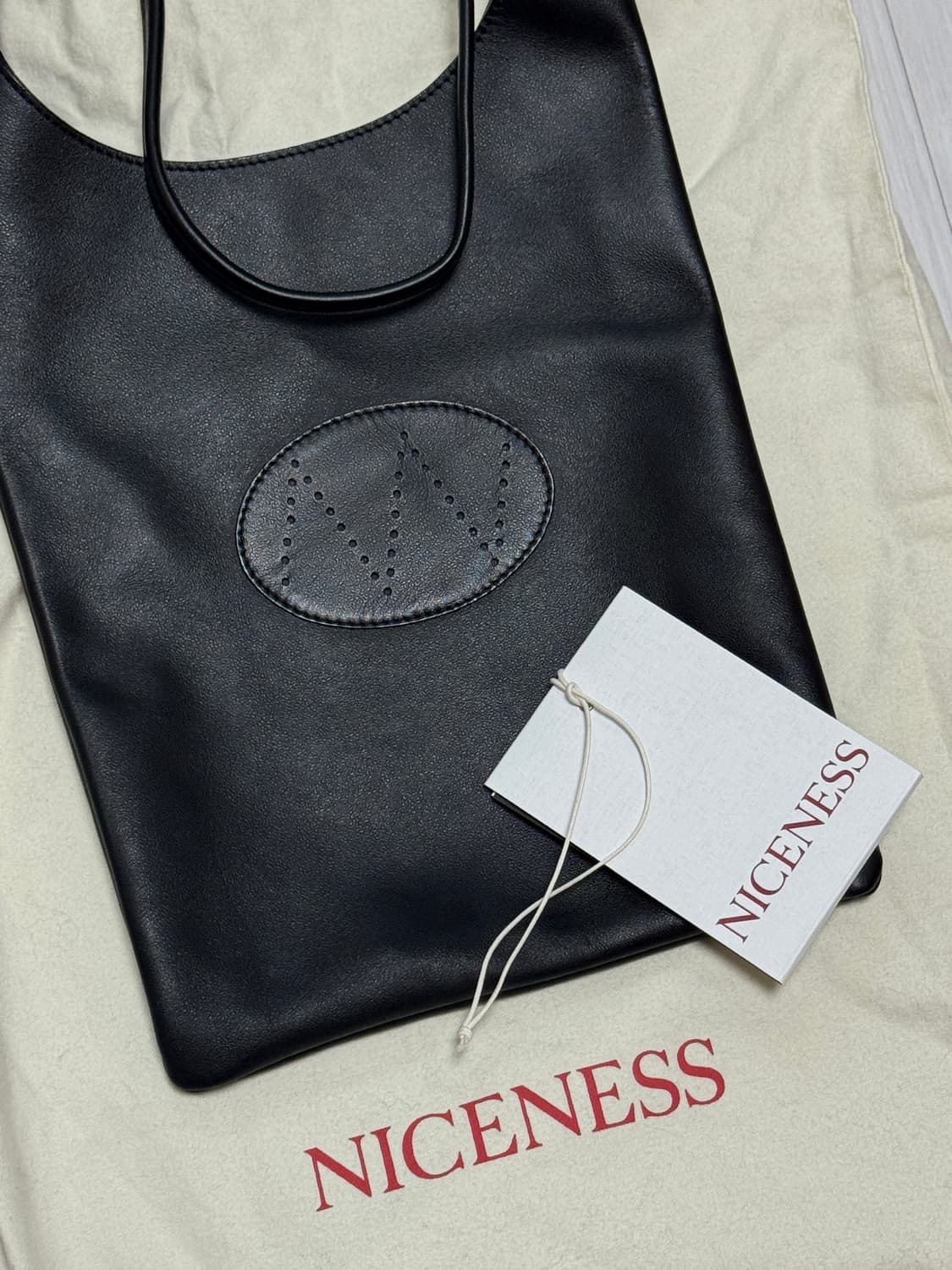 나이스네스 lowe 블랙 숄더백 상품이미지4