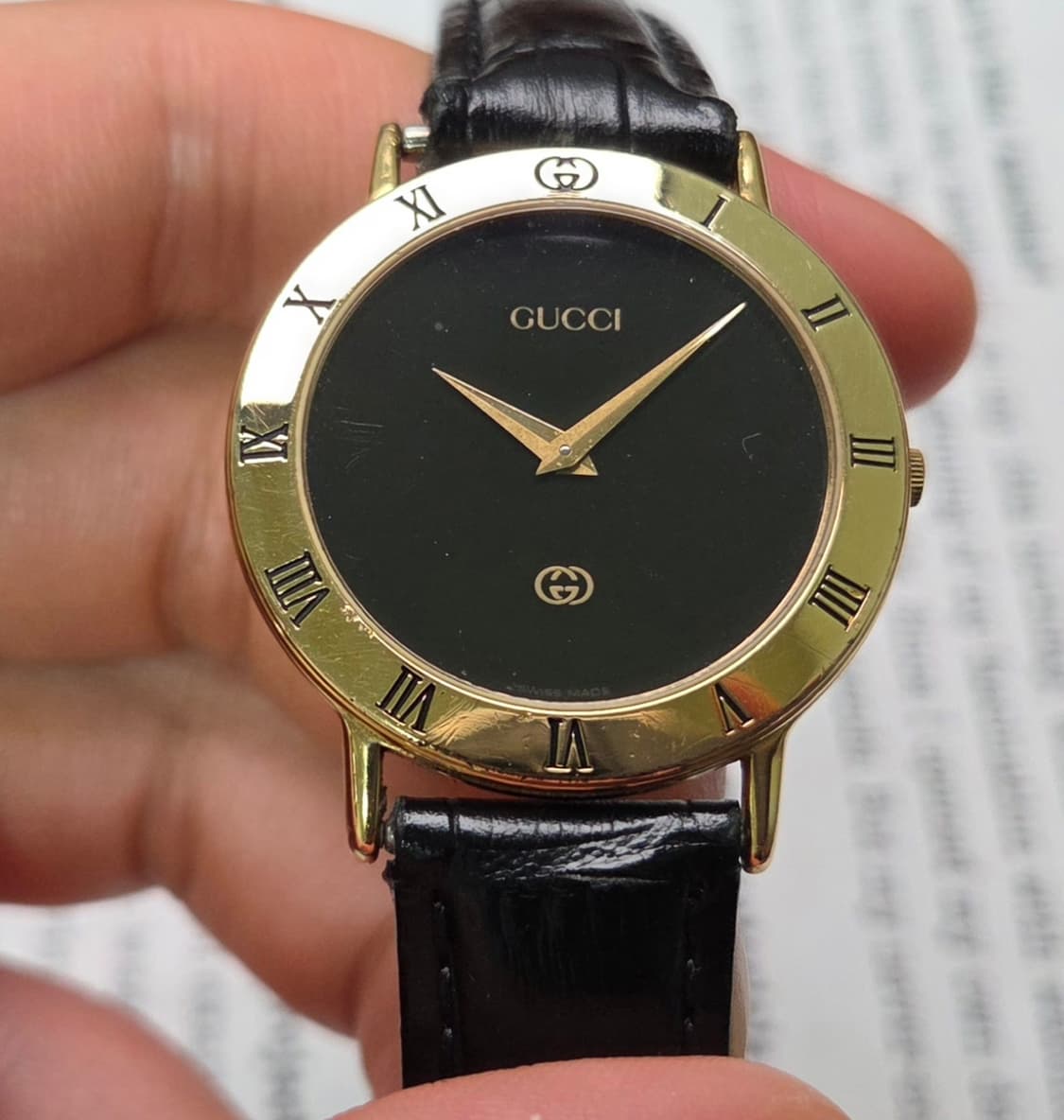 빈티지 구찌 클래식 3000M 오닉스블랙 칼침핸즈 로만베젤 쿼츠 상품이미지9