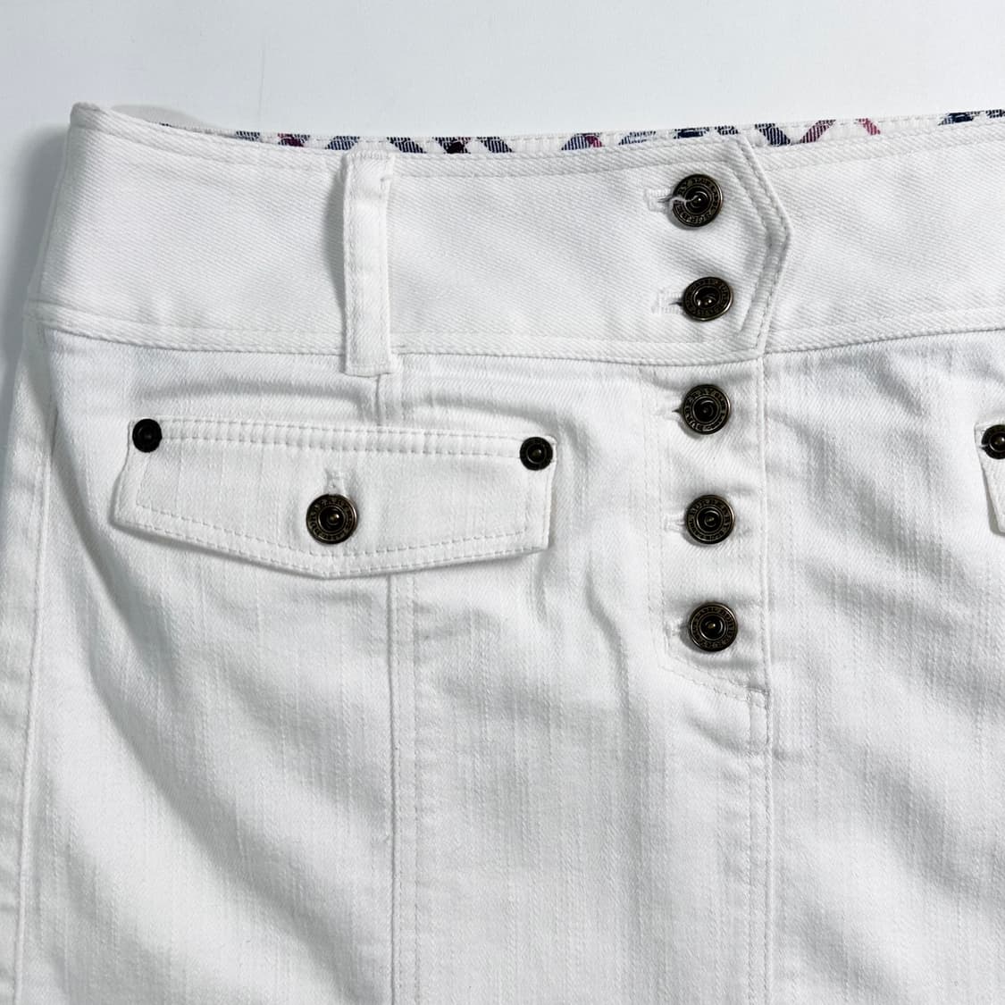 버버리 화이트 데님 스커트  상품이미지3
