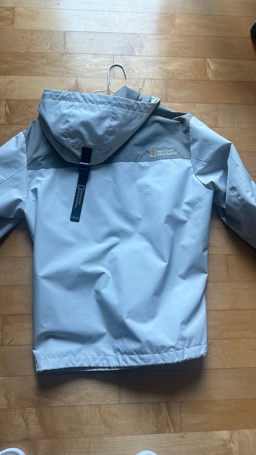 네셔널지오그래픽 바람막이 상품이미지2