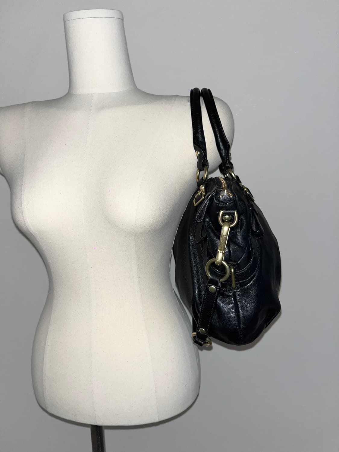 📦Basic Coach All Black shoulder bag 상품이미지4