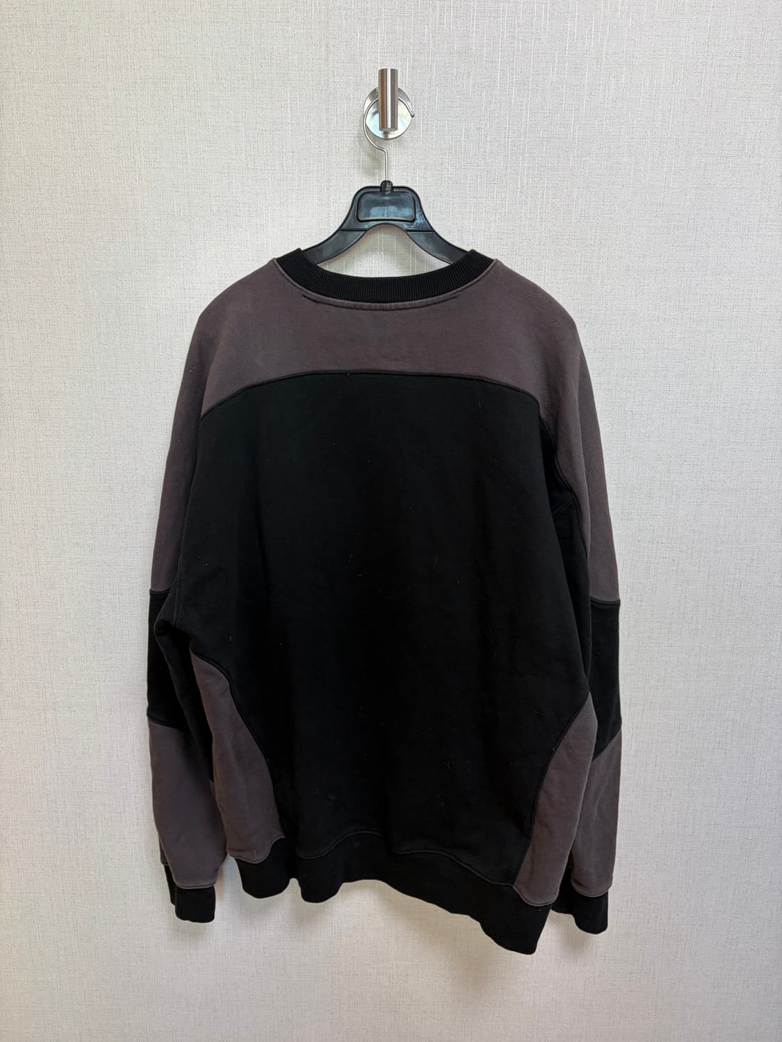 데우스 엑스마키나 맨투맨 상품이미지5