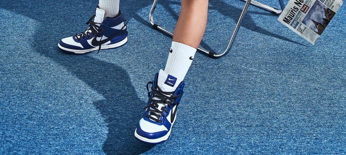 나이키 앰부쉬 덩크 하이 로얄블루 290 상품이미지3