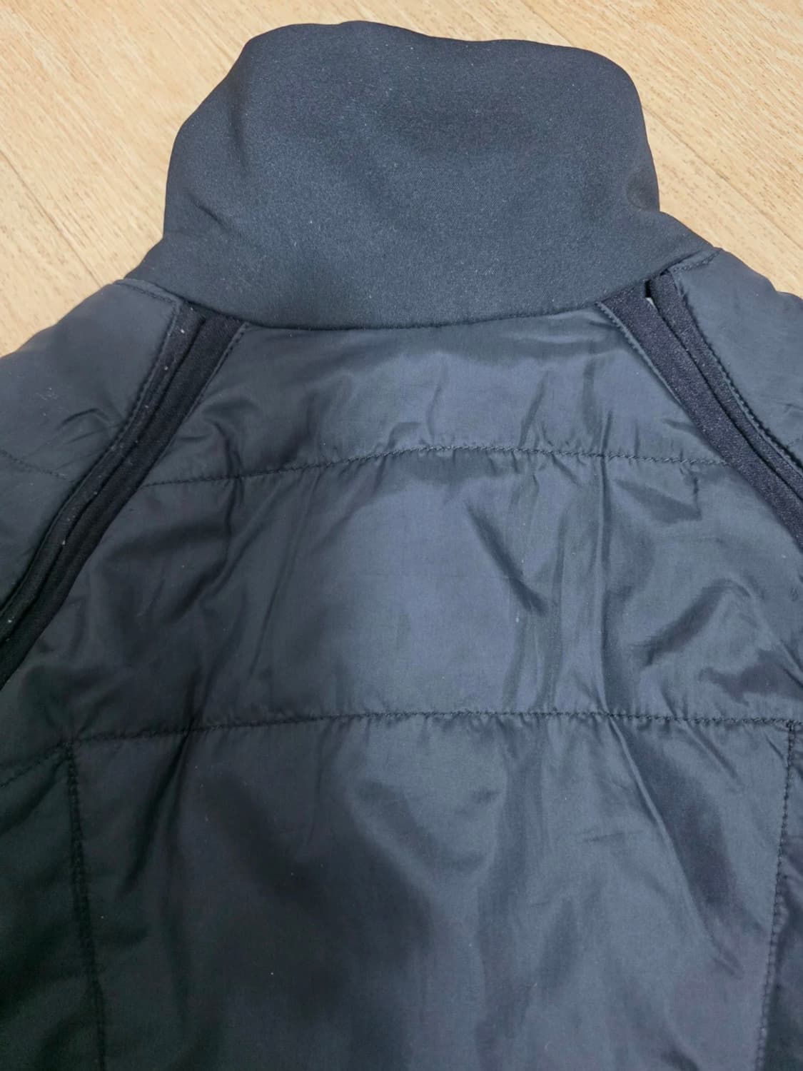 나이키 ACG 여성 경량패딩 자켓 블랙 XS 상품이미지6