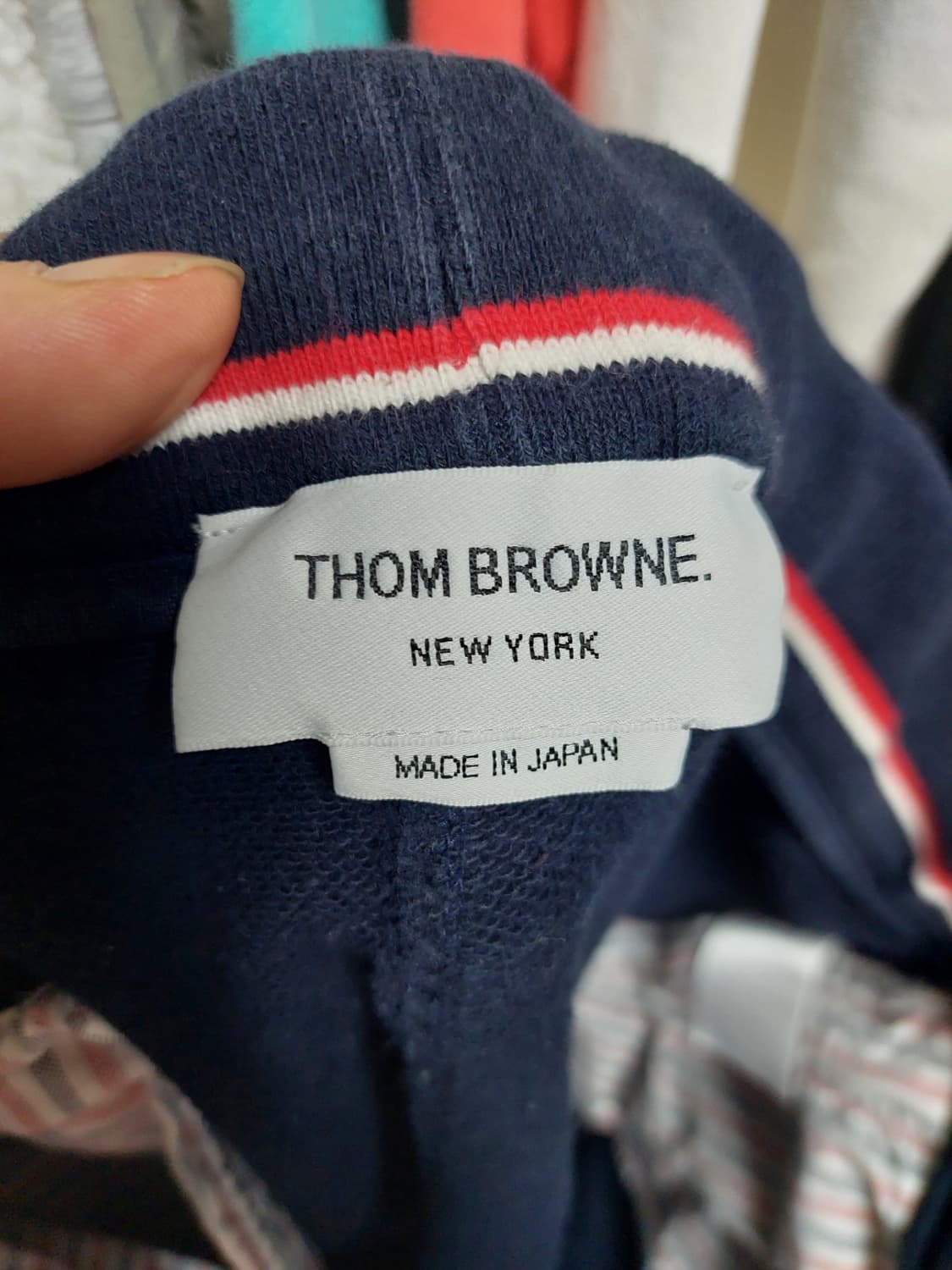 톰브라운 네이비 사선 트레이닝 바지 4사이즈 정품검수완료 상품이미지4