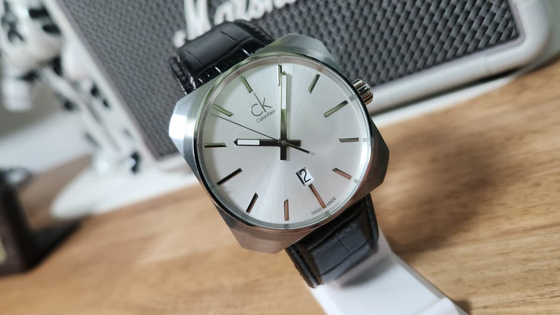 # 캘빈클라인 솔리드 스위스쿼츠 옥타곤 남성명품 가죽시계 급처 상품이미지9