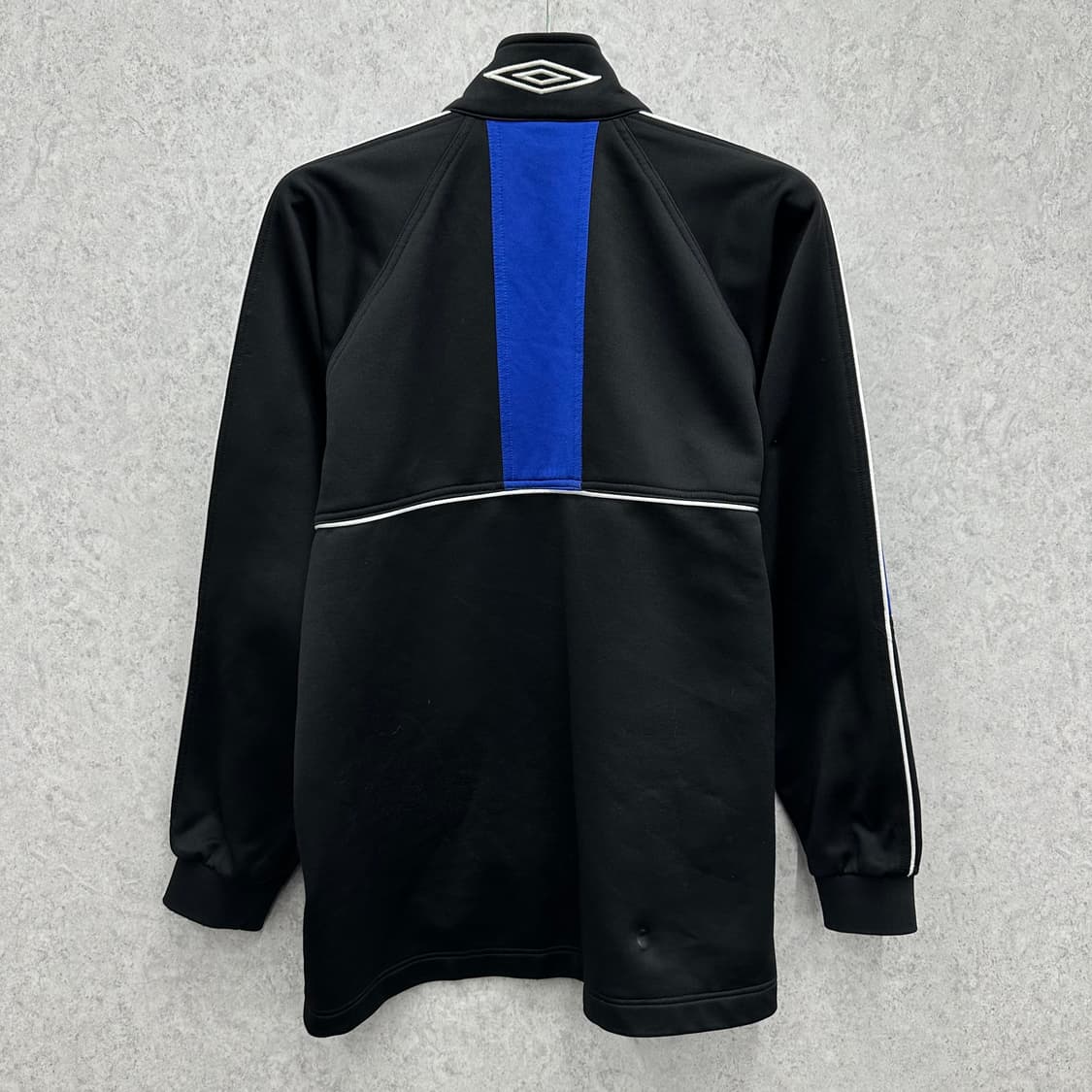 105 엄브로 남자 트레이닝 집업 자켓 상품이미지2