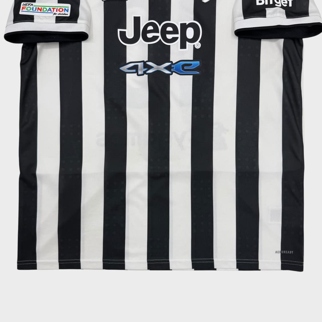 21-22 유벤투스 홈 No.10 파울로 디발라 상품이미지6