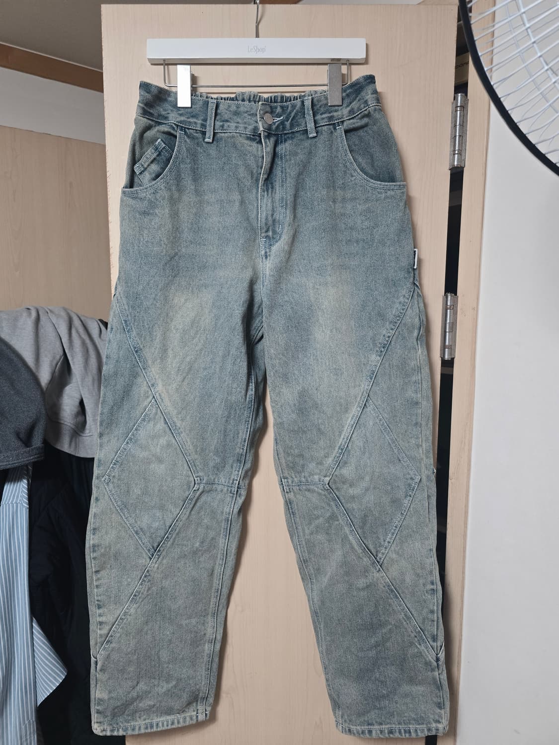 엑스톤즈 백 밴딩  다이아 절개 데님팬츠
 L 상품이미지2