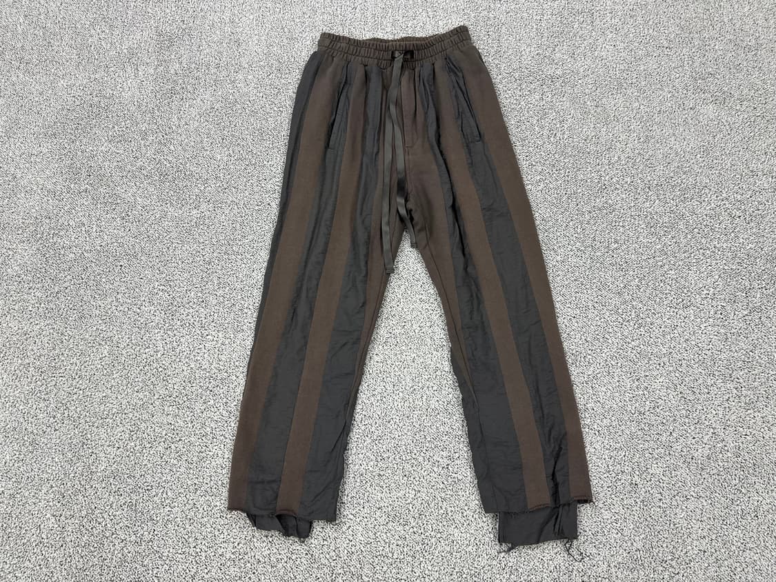 VNECKLUV 투톤 조거팬츠 상품이미지1