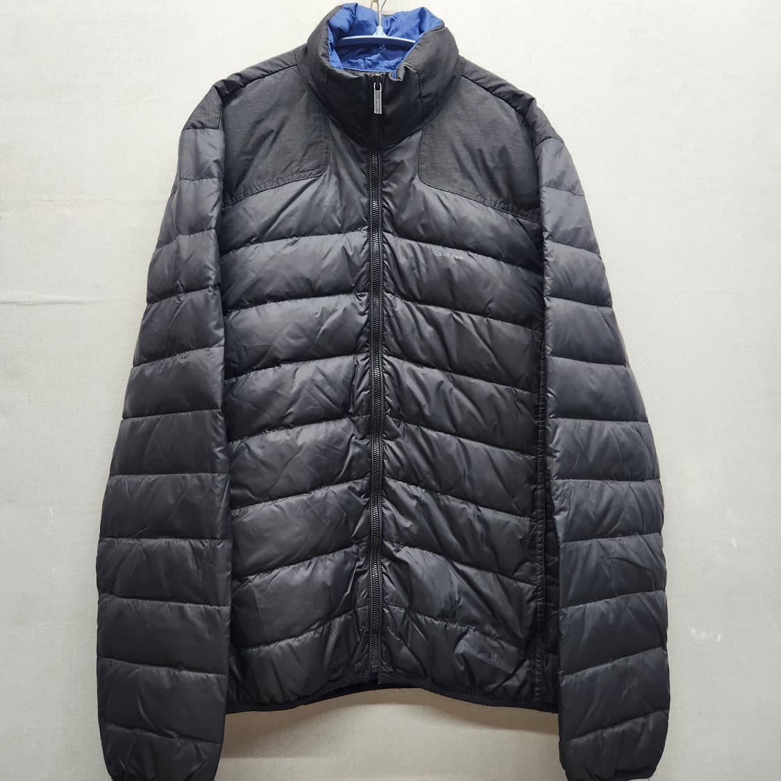 캘빈클라인 로고 덕다운 경량패딩 L 상품이미지1