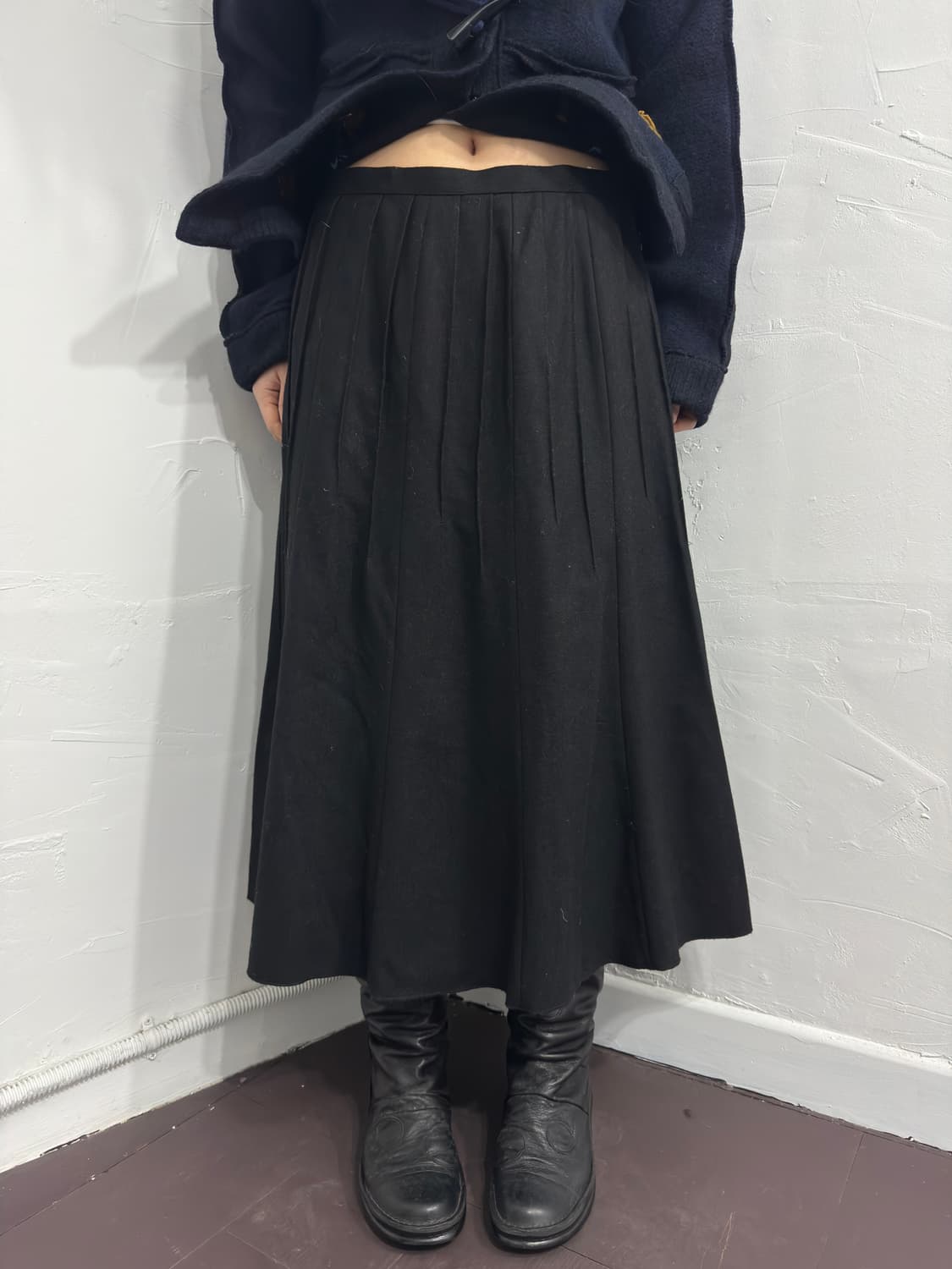 pintuck wool skirt  상품이미지1
