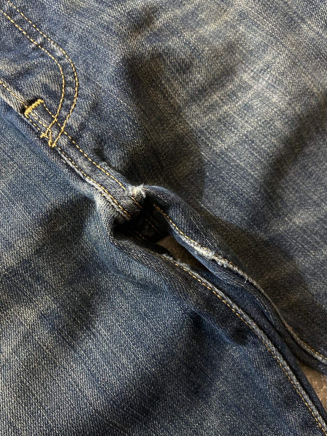 [32] 00s Levi's 501 리바이스 레귤러 핏 데님팬츠 상품이미지3