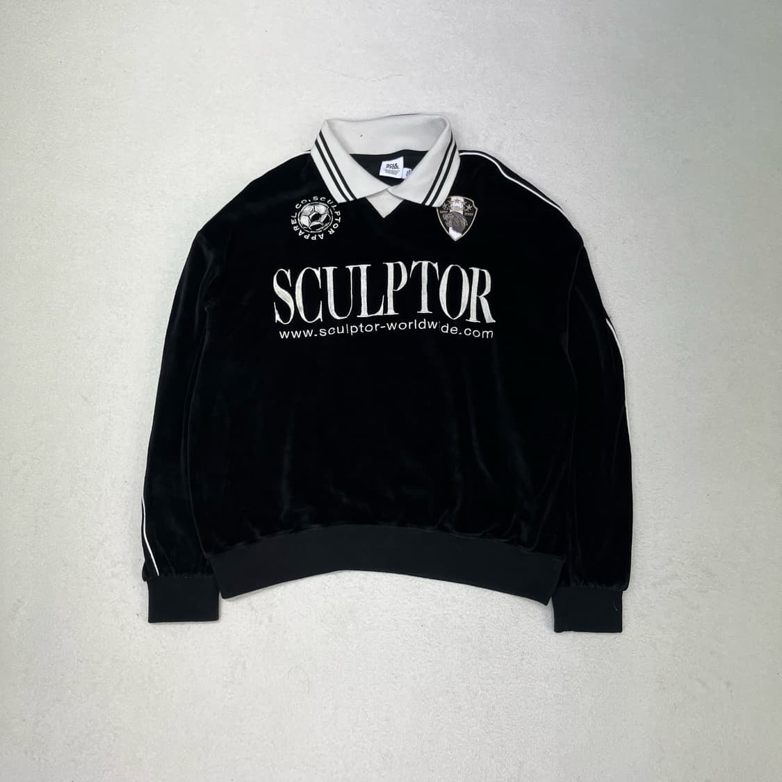 SCULPTOR black velour soccer jersey 상품이미지4