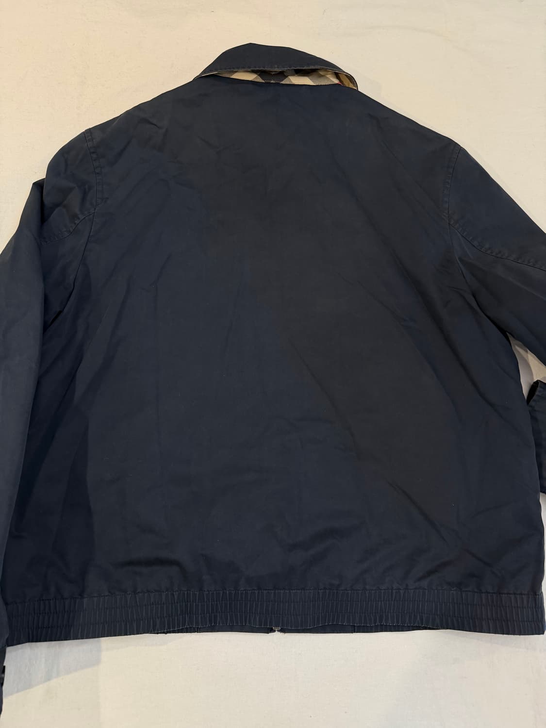 버버리 체크안감 블루종 스윙탑 자켓 네이비 상품이미지6