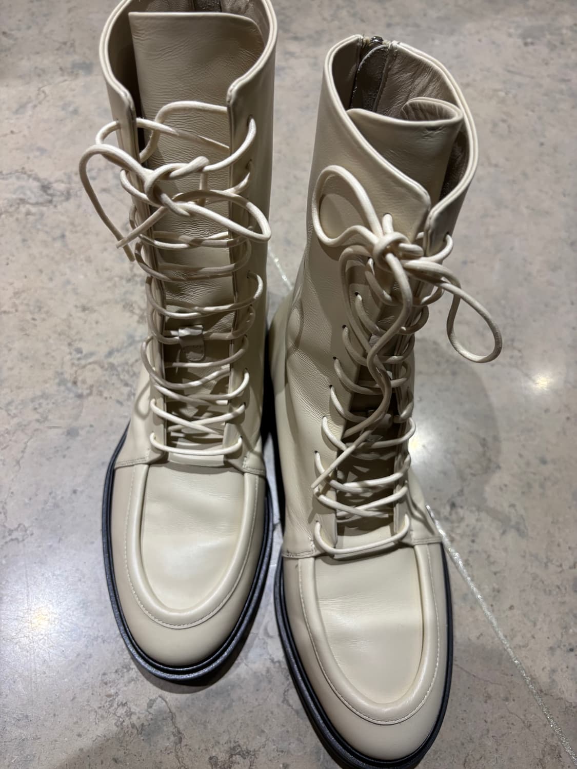 Aeyde 아이보리 레이스업 부츠 38 상품이미지5