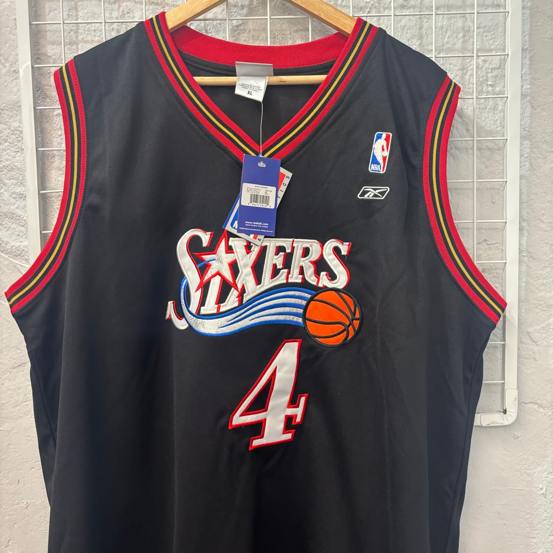NBA 필라델피아 식서스 블랙 슬리브리스 유니폼 XL 상품이미지3