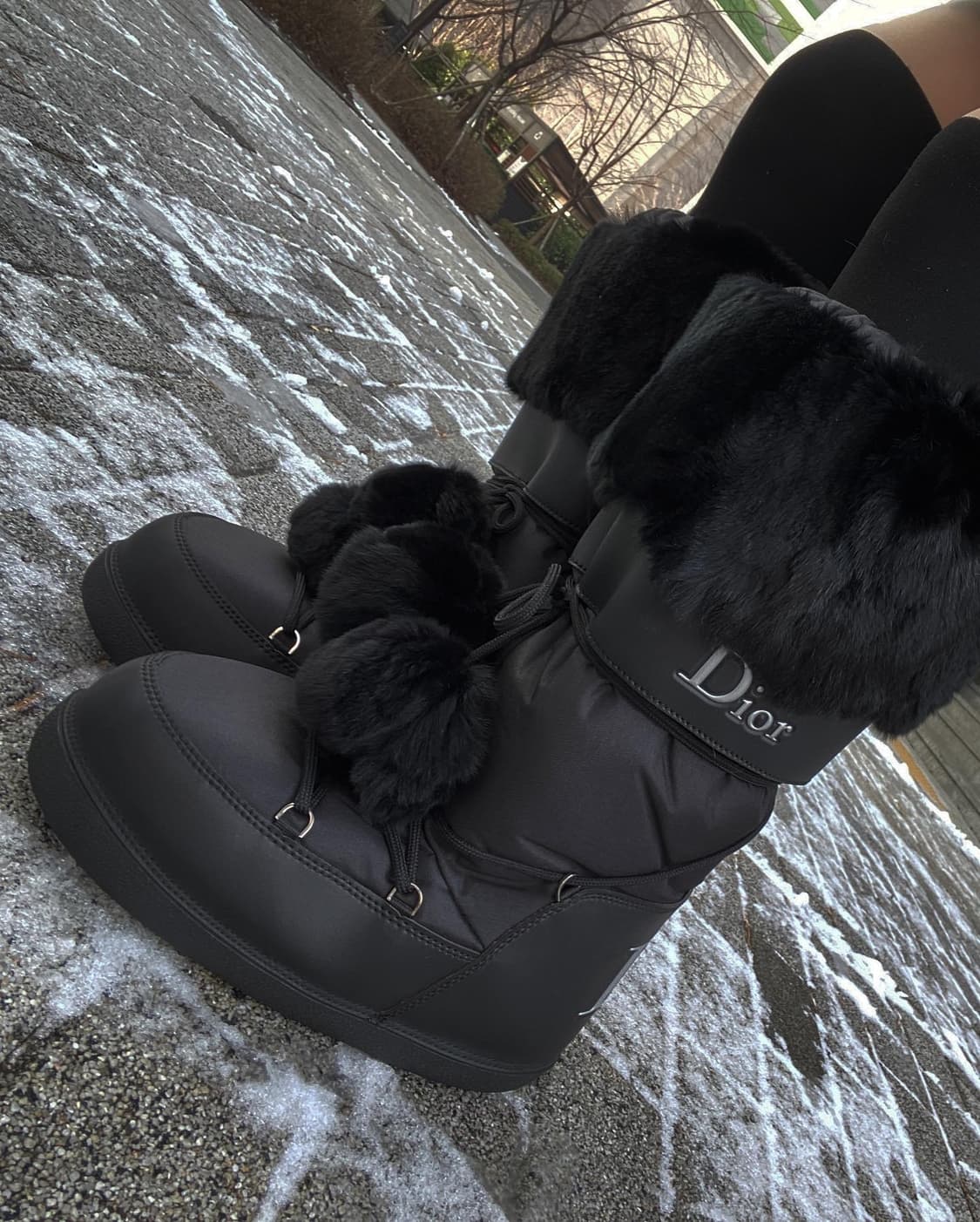DIor 디올 폼폼이 퍼 문부츠 상품이미지2