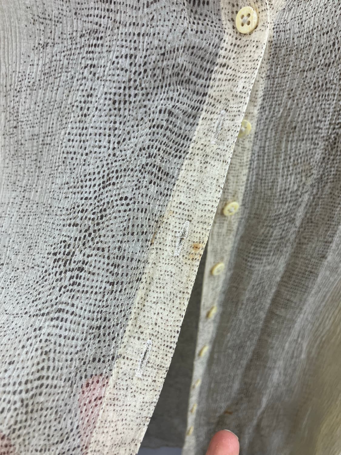 뱀피 프린팅 시어 블라우스 셔츠 상품이미지3