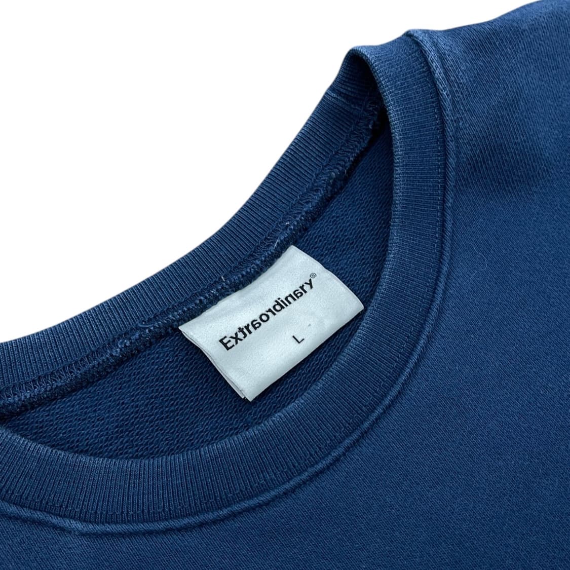 엑스트라오디너리 아플리케 맨투맨 스웻셔츠 상품이미지5