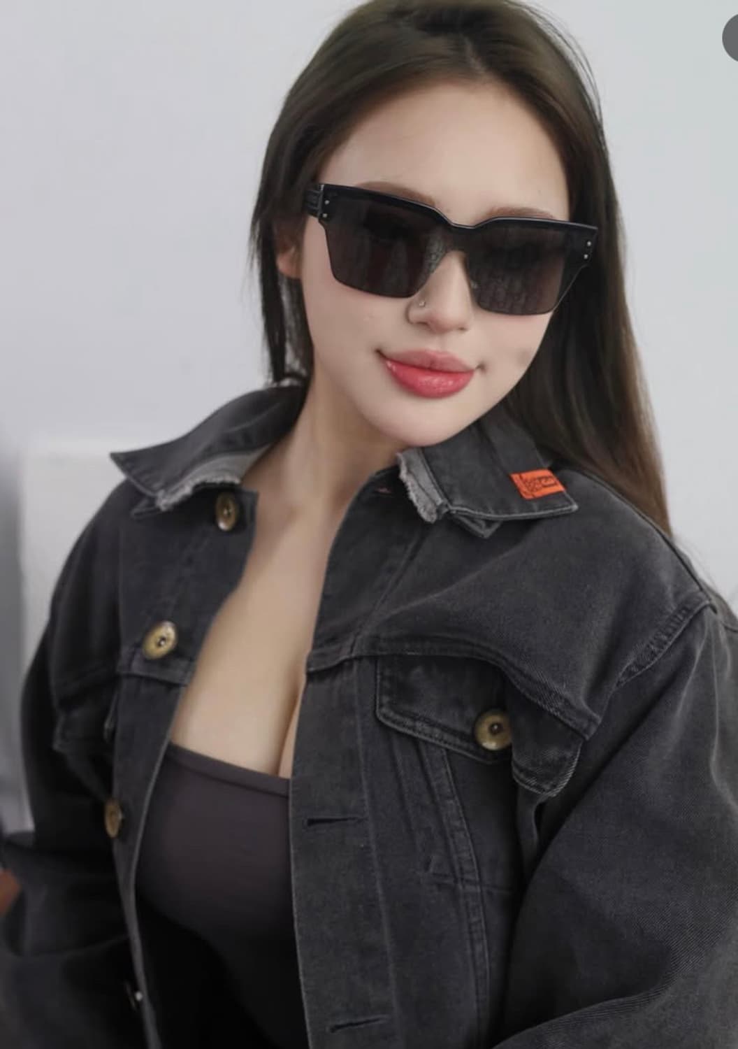 [정품]  디올 오블리크 스퀘어 쉴드 그래픽 틴트 선글라스 상품이미지3