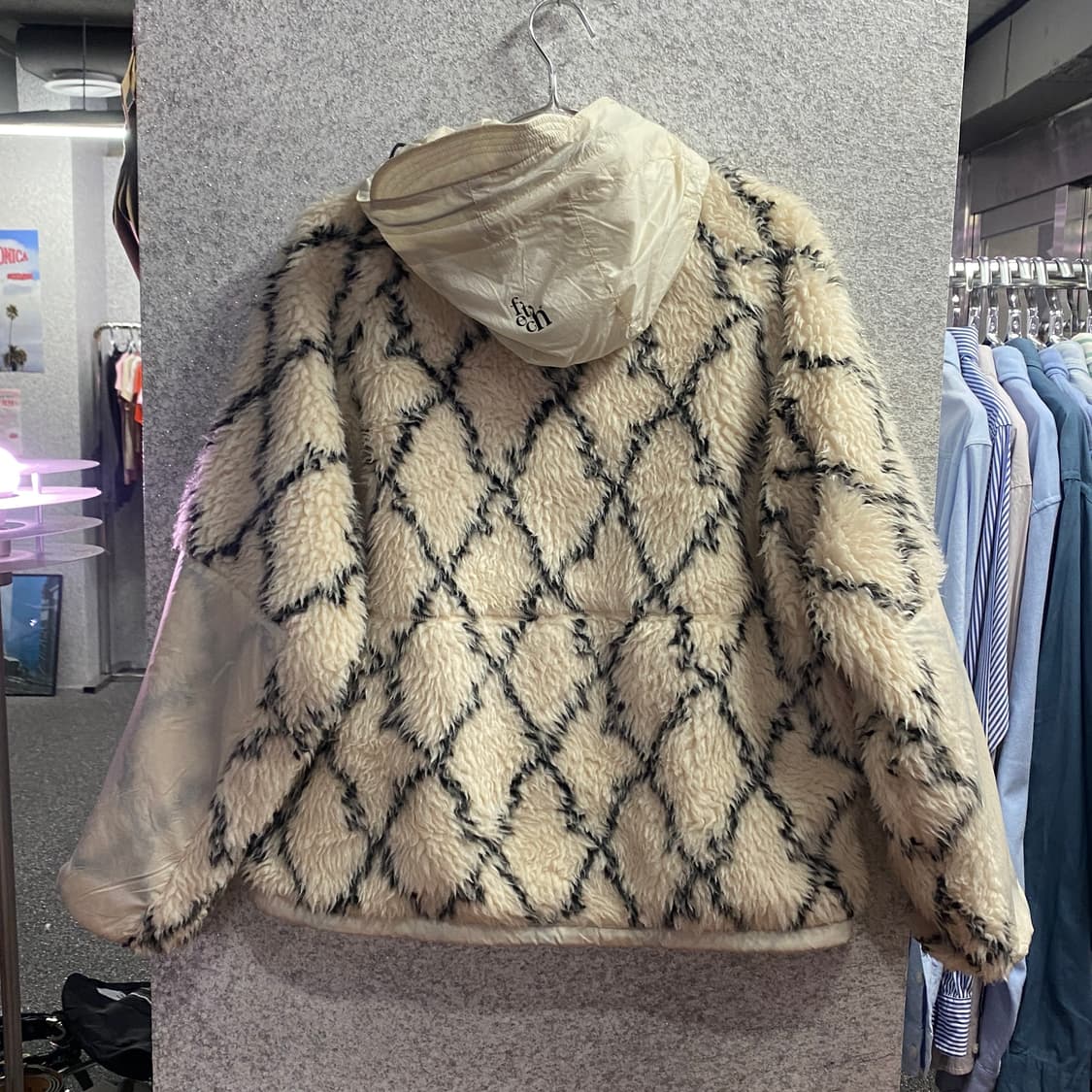 페치 프리마로프트 쉐르파 쉐이커 파카 B3661 상품이미지4