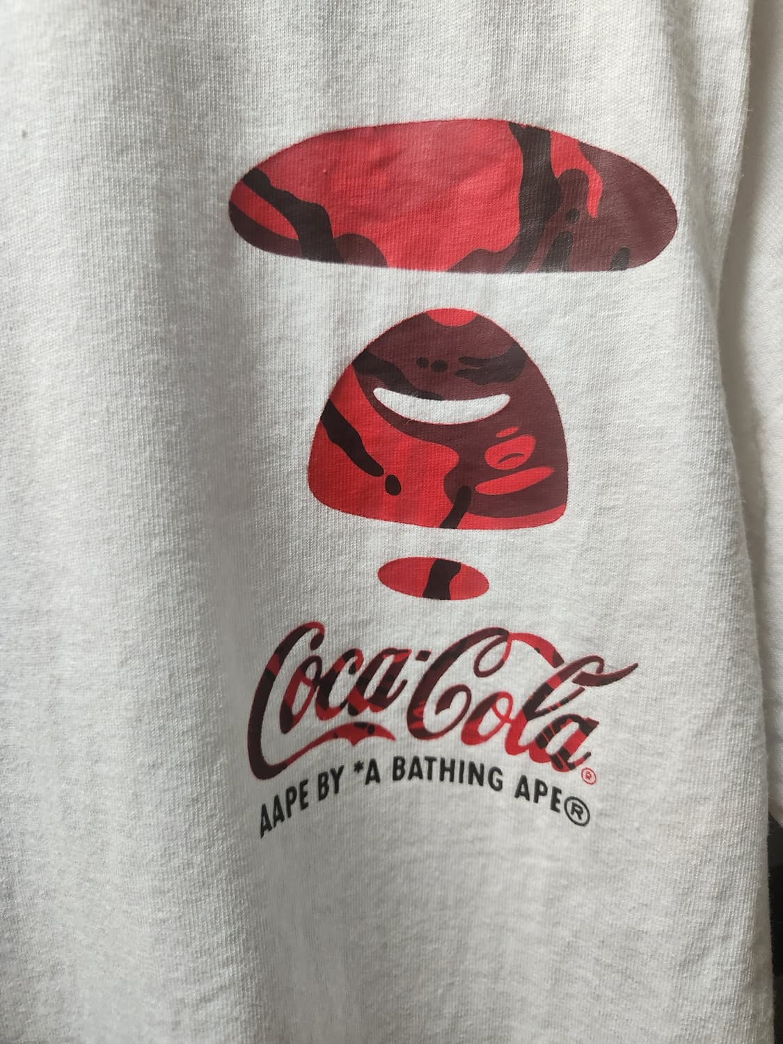 베이프 코카콜라 한정판 콜라보 반팔티 상품이미지2