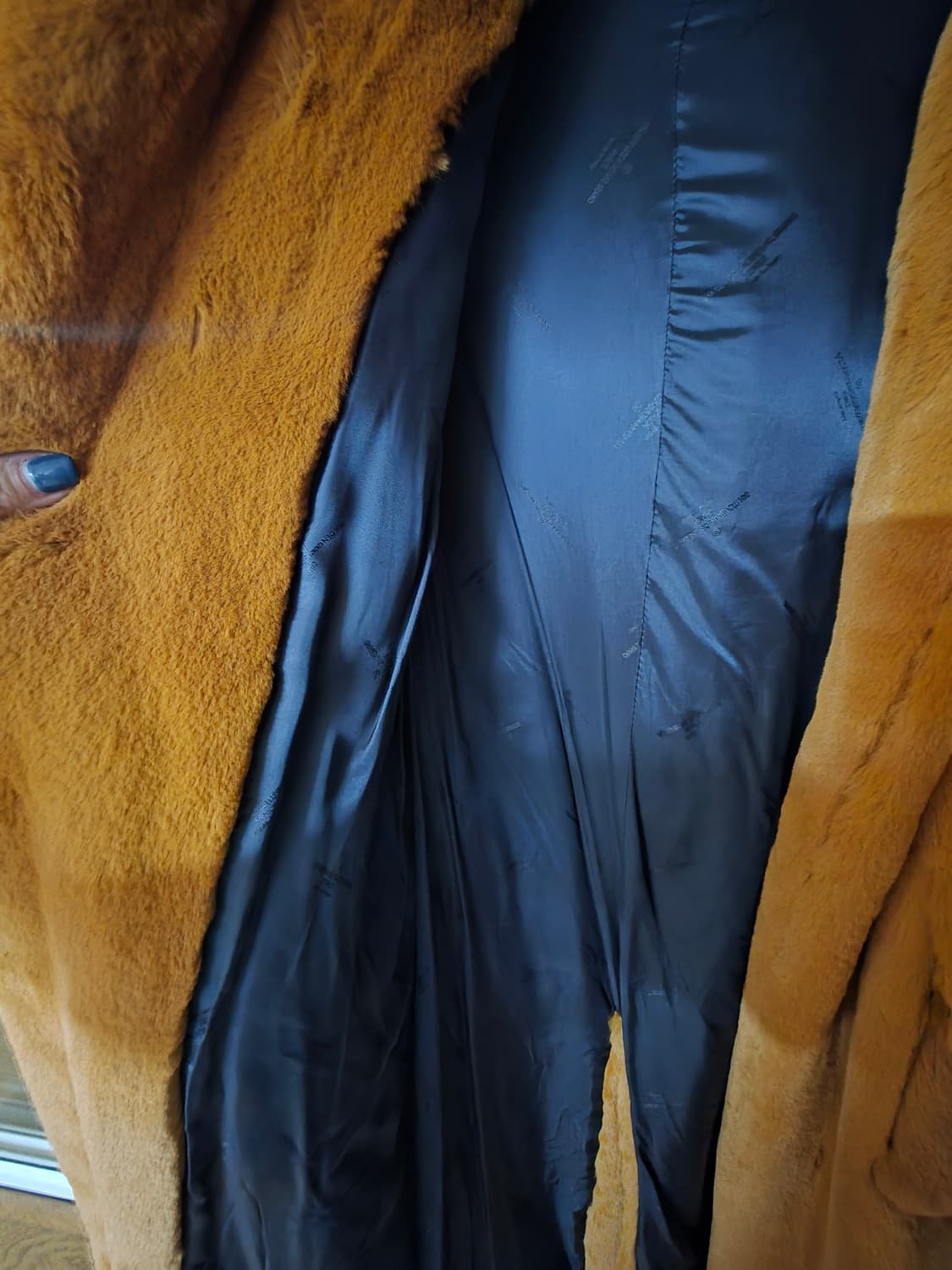 골든구스 모피 후드 롱코트 상품이미지8