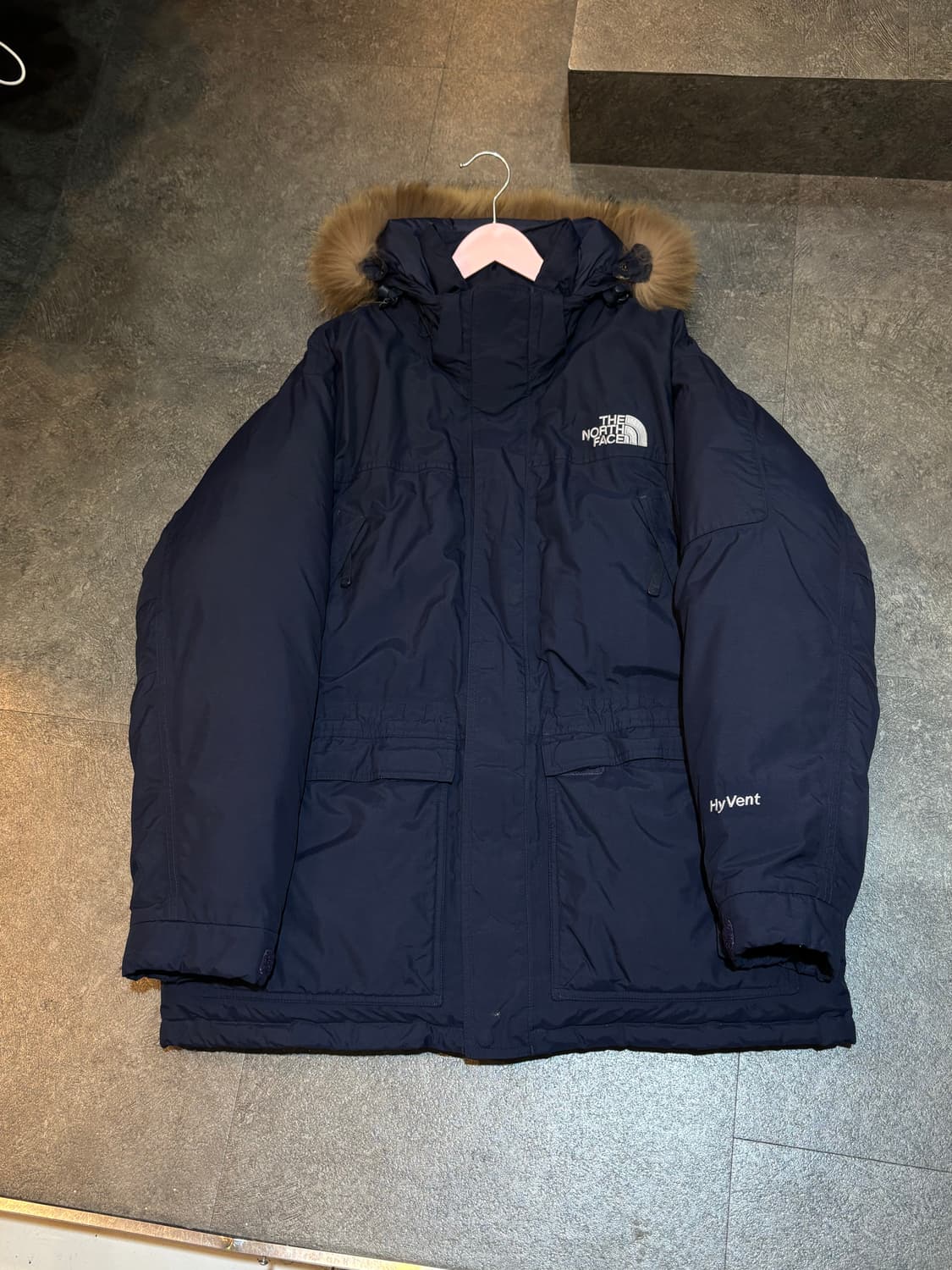 노스페이스 구스다운 패딩 105사이즈 상품이미지2