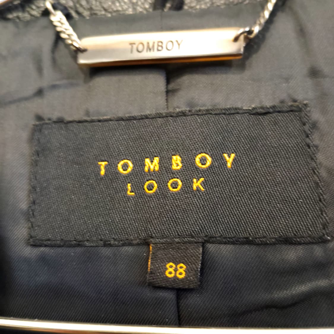 톰보이 룩 블랙 가죽 자켓 상품이미지3