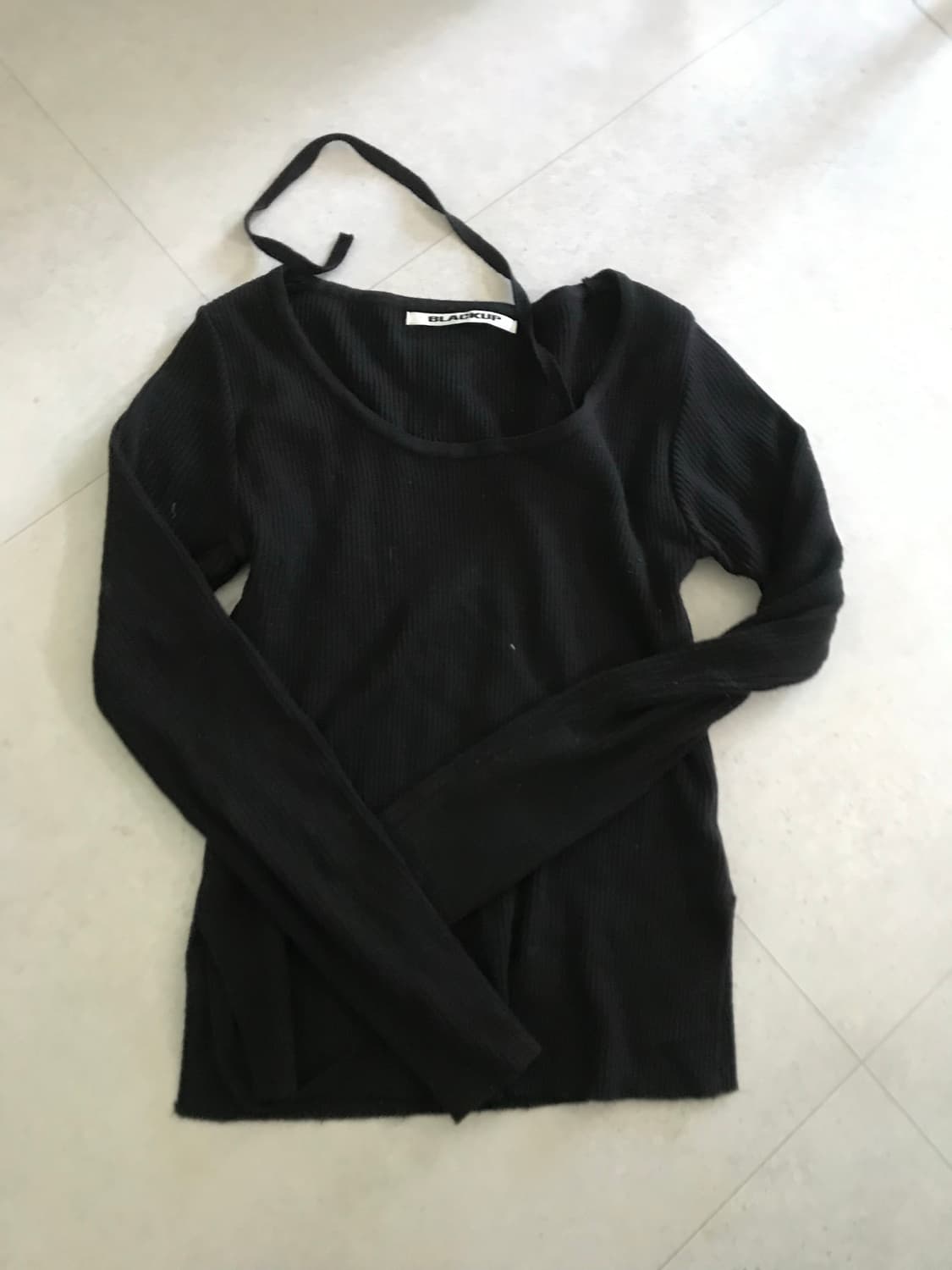 블랙업 니트 판매 상품이미지2