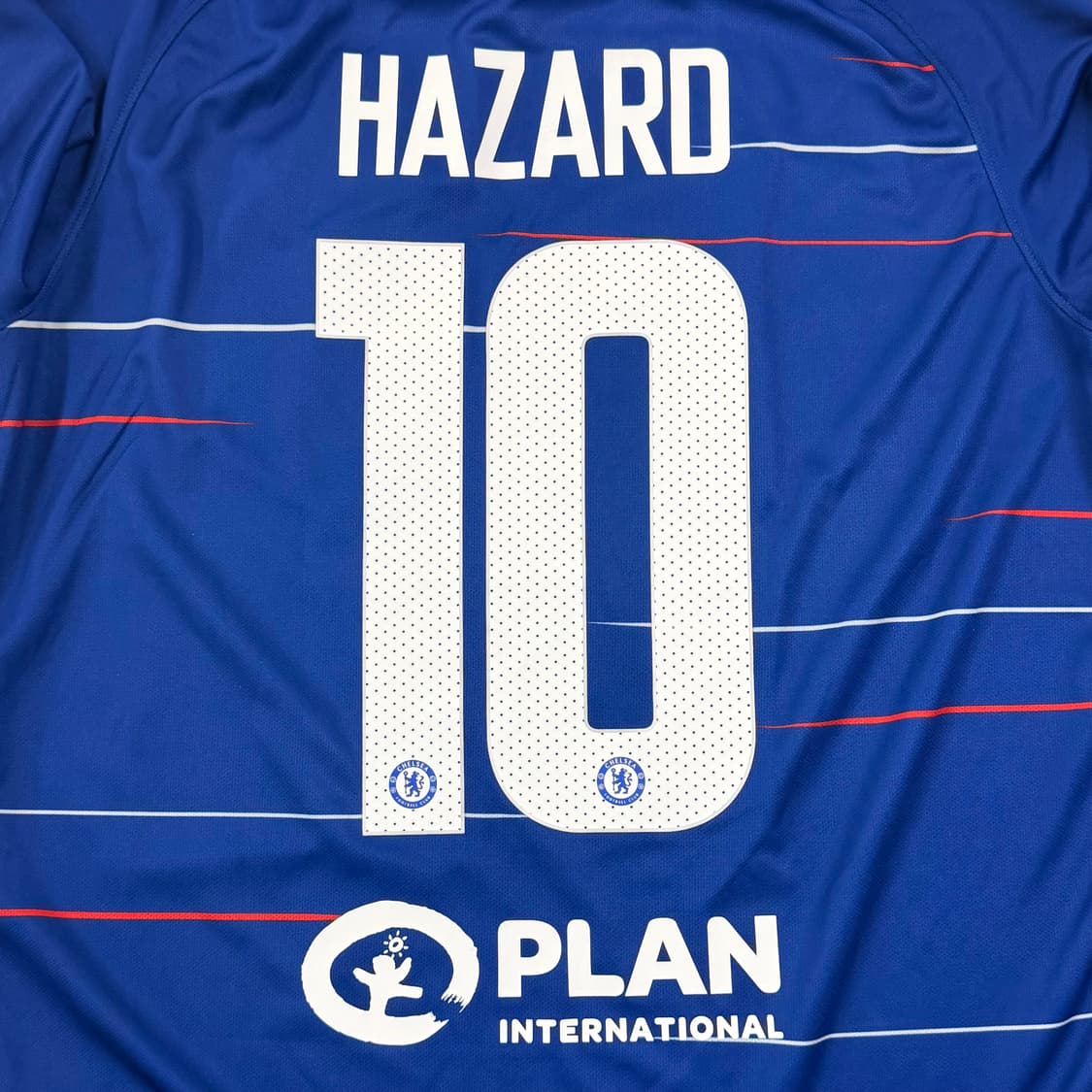 18-19 첼시 홈 아자르 유니폼 상품이미지2