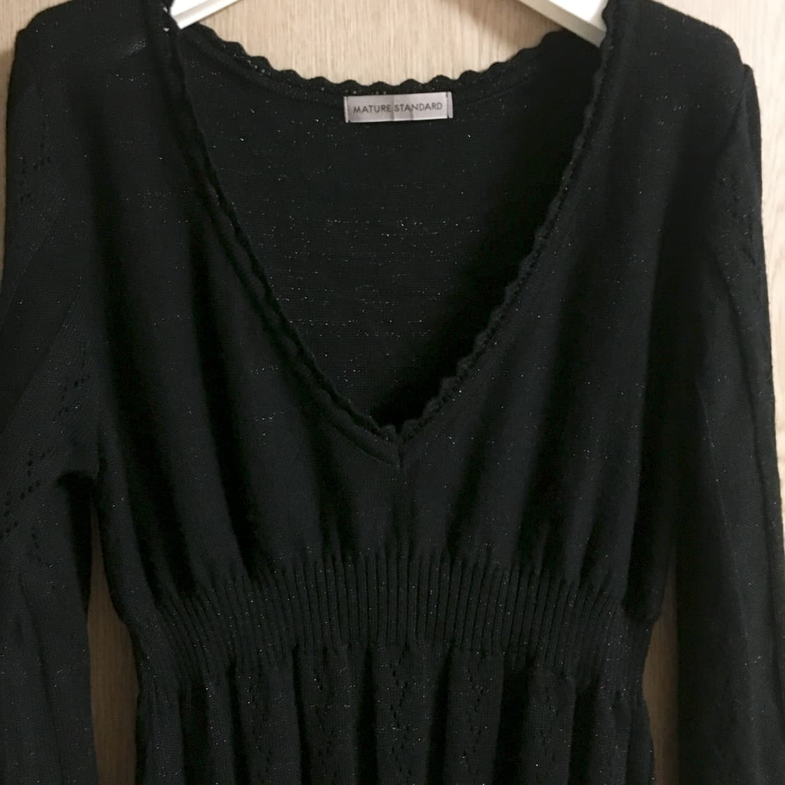 오네갸루 y2k 블랙 글리터 슬림핏 7부 니트 상품이미지4