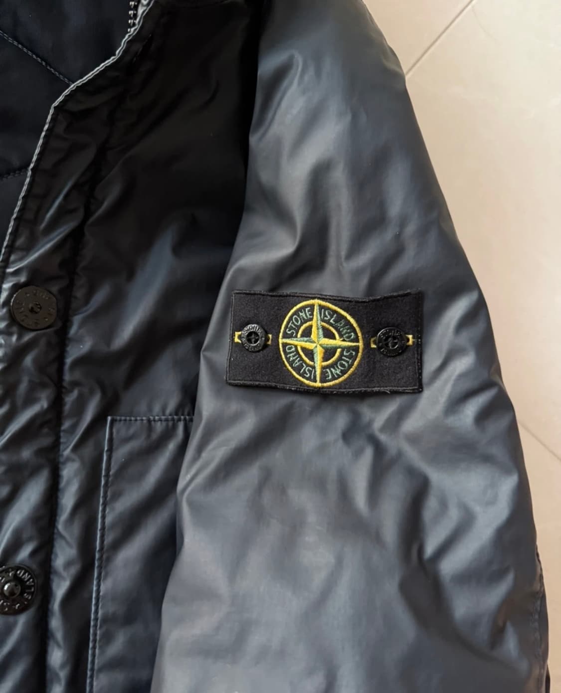 스톤아일랜드 무솔라 고마타 상품이미지3