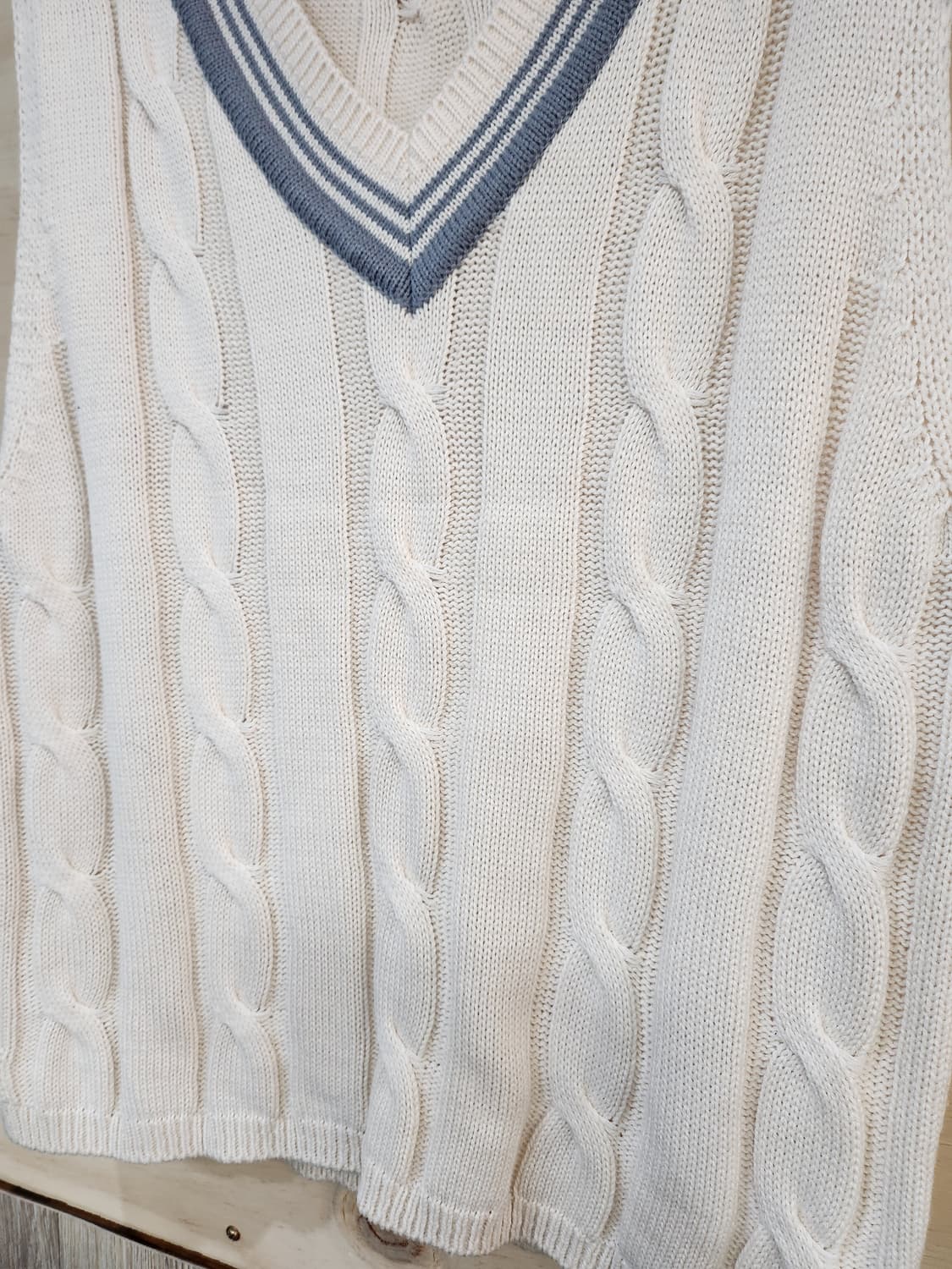 1053) 피그먼트 꽈배기 니트 조끼 상품이미지4