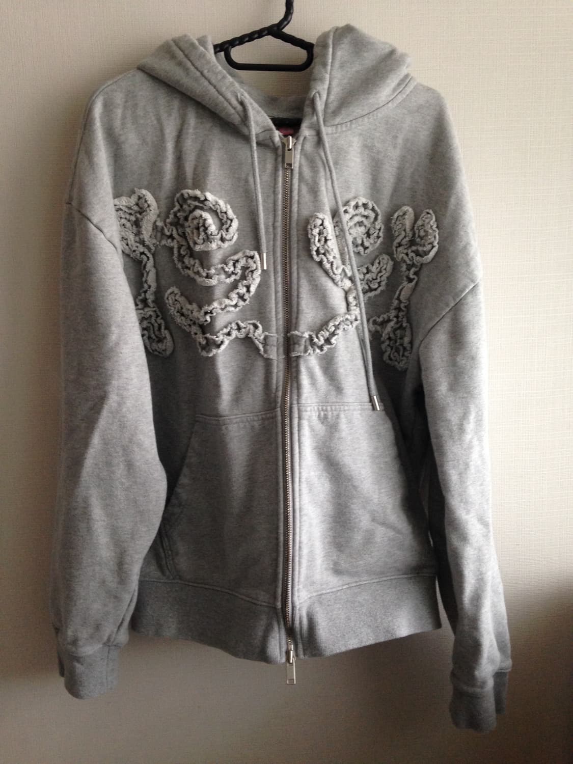 시눈 로즈 프릴 후드집업 상품이미지2