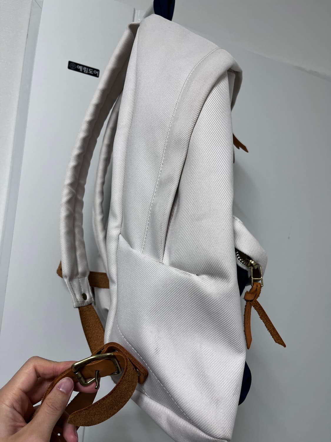 나나미카 백팩 싸게 팝니다! 상품이미지3