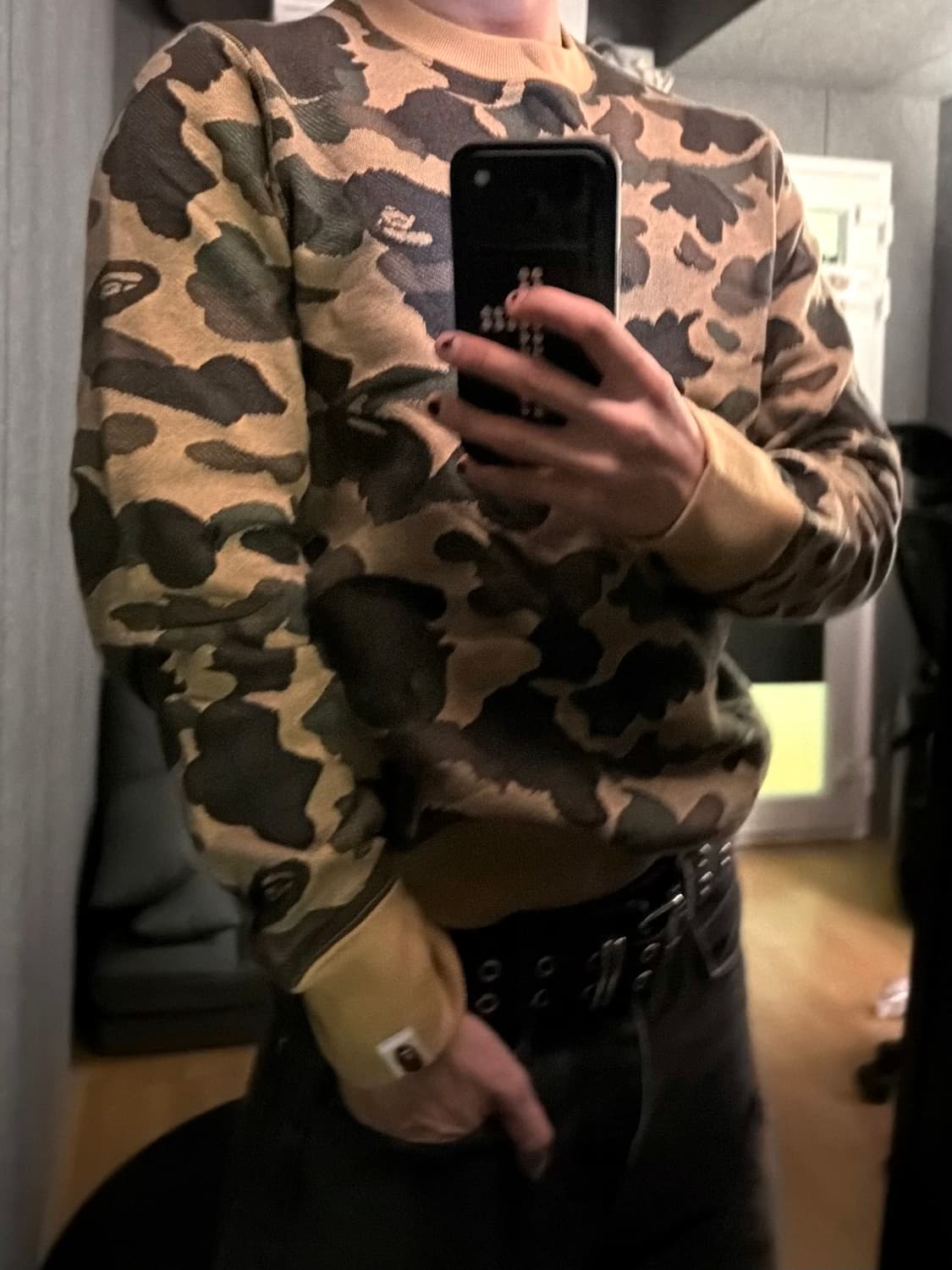 Bape 베이프 카모 맨투맨 상품이미지3