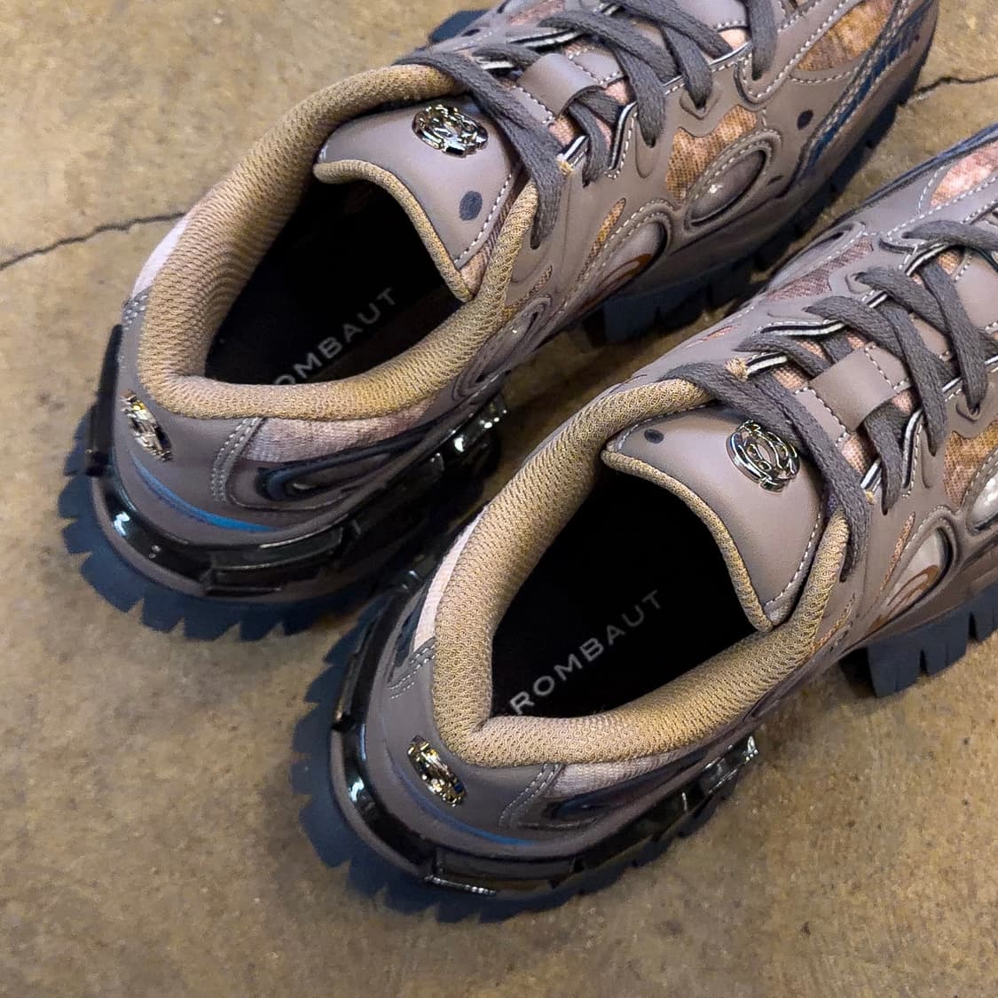 룸바웃 프랑스 우먼 스니커즈 상품이미지6