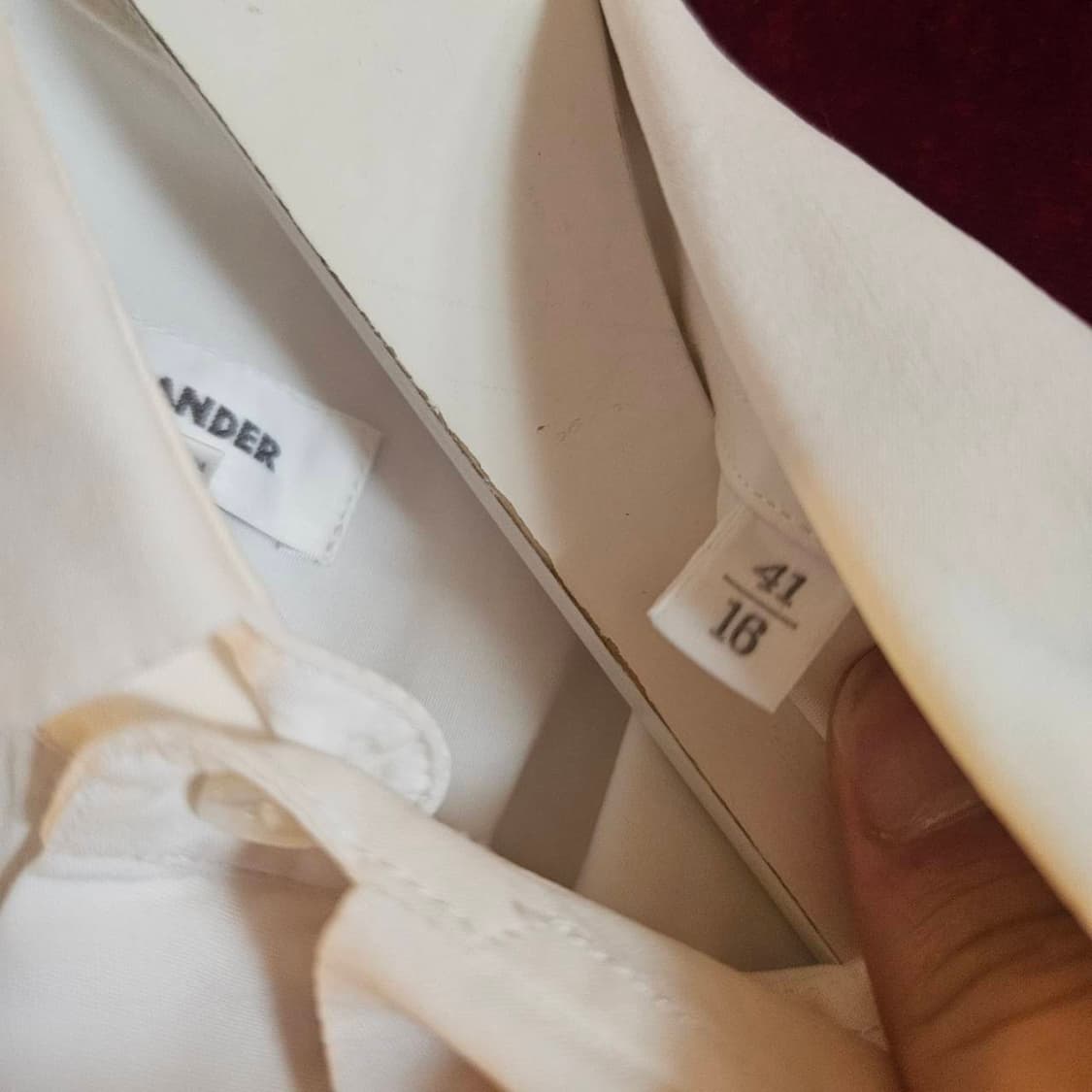 질샌더(JIL SANDER) 화이트

드레스 셔츠

 상품이미지4