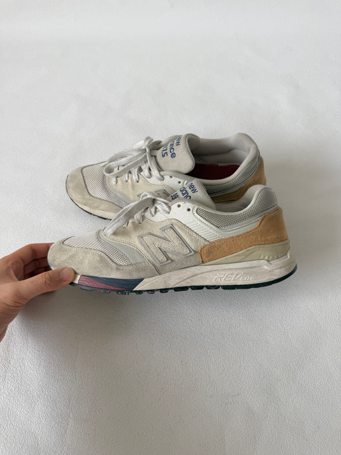 [275]뉴발란스(newbalance) 997 누벅 상품이미지1