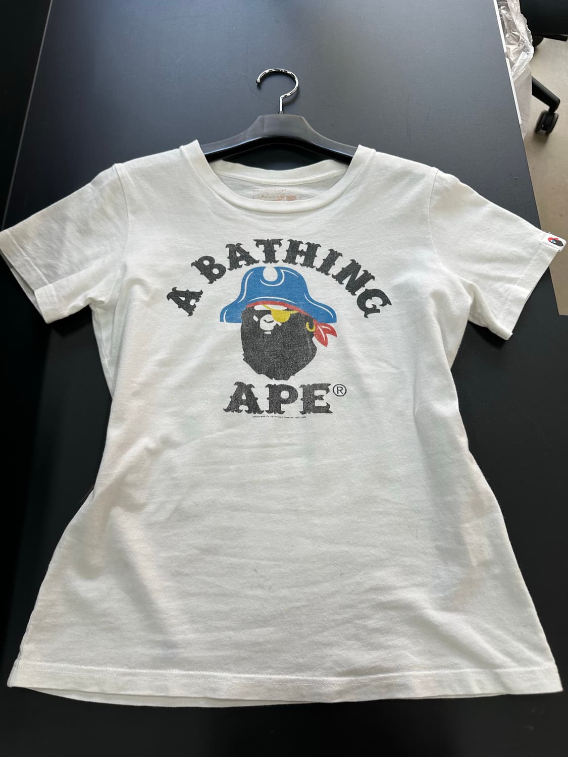 베이프 PIRATE 해적캡틴 컬리지 반팔티 상품이미지4