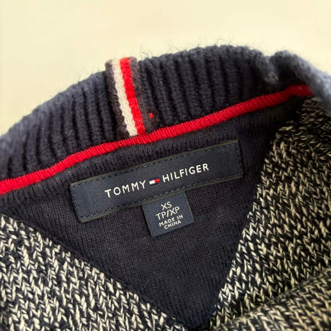 타미힐피거 스트라이프 케이블 걸즈 크루넥 니트(XS) 상품이미지4