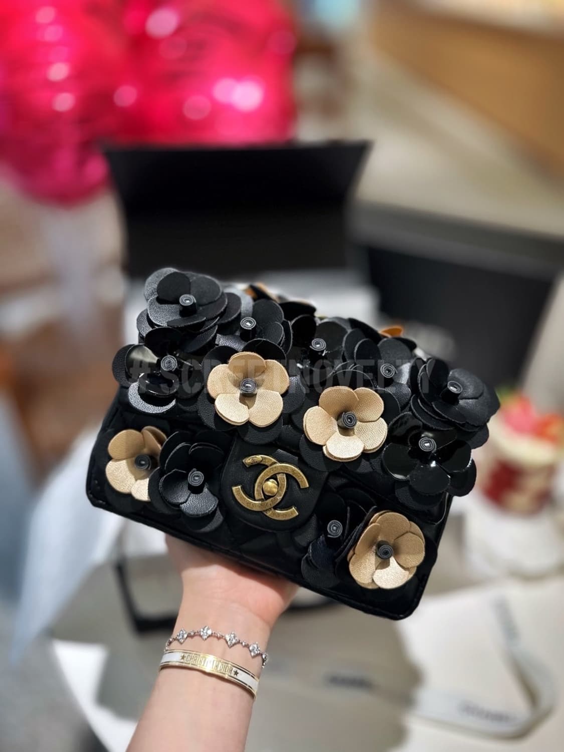 샤넬 메탈 까멜리아 클래식 숄더백 크로스백 상품이미지2