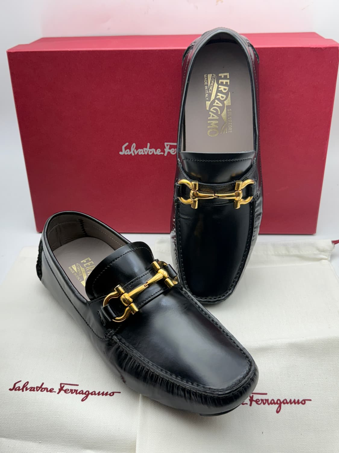 정품)페라가모250 상품이미지1