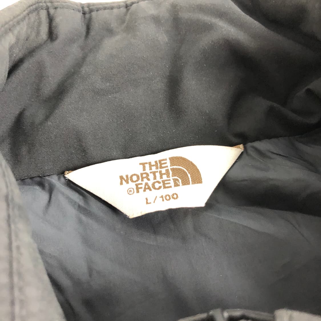 노스페이스 경량패딩 L 상품이미지2